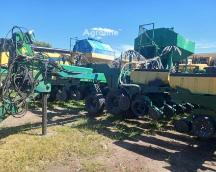 Зелений Джон Дір Другая, об'ємом двигуна 0 л та пробігом 0 тис. км за 75596 $, фото 1 на Automoto.ua