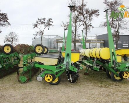 Зеленый Джон Дир Другая, объемом двигателя 0 л и пробегом 0 тыс. км за 31597 $, фото 7 на Automoto.ua