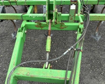 Джон Дір Другая 2001 у Обухове на Automoto.ua Зелений Джон Дір Другая, об'ємом двигуна 0 л та пробігом 0 тис. км за 20692 $, фото 13 на Automoto.ua