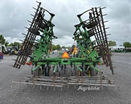 Джон Дір Другая 2001 у Обухове на Automoto.ua Зелений Джон Дір Другая, об'ємом двигуна 0 л та пробігом 0 тис. км за 20692 $, фото 5 на Automoto.ua