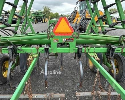 Джон Дір Другая 2001 у Обухове на Automoto.ua Зелений Джон Дір Другая, об'ємом двигуна 0 л та пробігом 0 тис. км за 20692 $, фото 7 на Automoto.ua