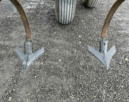 Джон Дір Другая 2001 у Обухове на Automoto.ua Зелений Джон Дір Другая, об'ємом двигуна 0 л та пробігом 0 тис. км за 20692 $, фото 29 на Automoto.ua