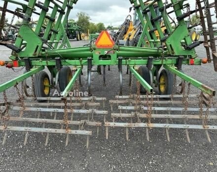 Джон Дір Другая 2001 у Обухове на Automoto.ua Зелений Джон Дір Другая, об'ємом двигуна 0 л та пробігом 0 тис. км за 20692 $, фото 21 на Automoto.ua