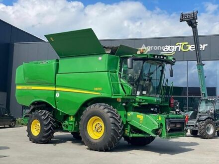 Джон Дір S670 2012 у Звенигородка на Automoto.ua Джон Дір S670, об'ємом двигуна 0 л та пробігом 0 тис. км за 206712 $, фото 1 на Automoto.ua