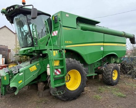 Джон Дир S670 2012 в Полтаве на Automoto.ua Зеленый Джон Дир S670, объемом двигателя 9 л и пробегом 10 тыс. км за 105000 $, фото 5 на Automoto.ua