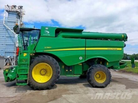 Джон Дир S780 i 2018 в Звенигородка на Automoto.ua Джон Дир S780 i, объемом двигателя 0 л и пробегом 0 тыс. км за 338260 $, фото 1 на Automoto.ua