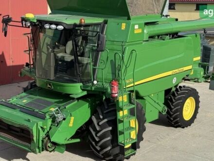 Джон Дир T 670i 2011 в Звенигородка на Automoto.ua Джон Дир T 670i, объемом двигателя 0 л и пробегом 0 тыс. км за 111118 $, фото 1 на Automoto.ua