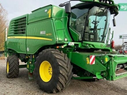 Джон Дир T 670i 2020 в Звенигородка на Automoto.ua Джон Дир T 670i, объемом двигателя 0 л и пробегом 0 тыс. км за 236889 $, фото 1 на Automoto.ua