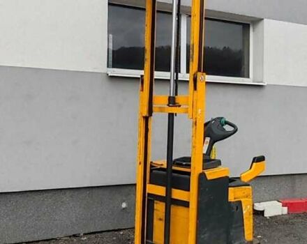 Помаранчевий Юнгхайнріх ERD, об'ємом двигуна 0 л та пробігом 12 тис. км за 2454 $, фото 9 на Automoto.ua