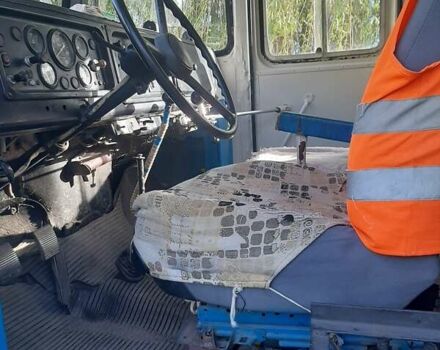 КАВЗ 685 1989 у Ладижин на Automoto.ua Синій КАВЗ 685, об'ємом двигуна 4.2 л та пробігом 2 тис. км за 2700 $, фото 7 на Automoto.ua