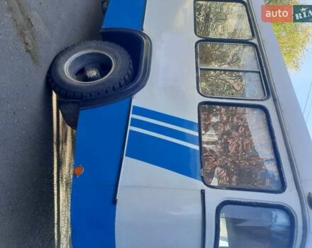 КАВЗ 685 1989 у Ладижин на Automoto.ua Синій КАВЗ 685, об'ємом двигуна 4.2 л та пробігом 2 тис. км за 2700 $, фото 3 на Automoto.ua