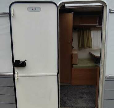 Серый КИП Kompakt, объемом двигателя 0 л и пробегом 3 тыс. км за 11000 $, фото 60 на Automoto.ua