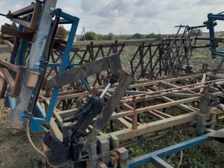 КРН 6 2000 у Соленом на Automoto.ua Синій КРН 6, об'ємом двигуна 0 л та пробігом 0 тис. км за 105000 $, фото 1 на Automoto.ua