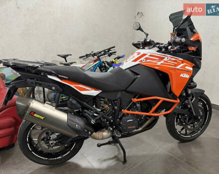 КТМ 1290 Super Adventure 2017 у Буче на Automoto.ua Помаранчевий КТМ 1290 Super Adventure, об'ємом двигуна 1.3 л та пробігом 48 тис. км за 12900 $, фото 1 на Automoto.ua