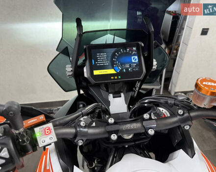 КТМ 1290 Super Adventure 2017 у Буче на Automoto.ua Помаранчевий КТМ 1290 Super Adventure, об'ємом двигуна 1.3 л та пробігом 48 тис. км за 12900 $, фото 6 на Automoto.ua