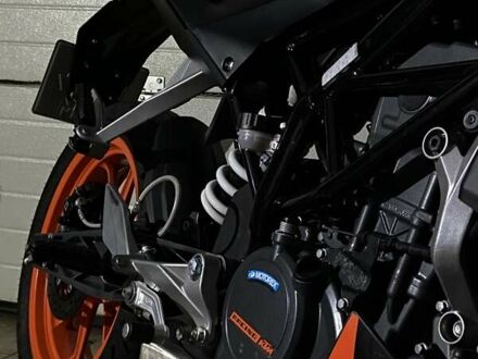 Черный КТМ 200, объемом двигателя 0.2 л и пробегом 8 тыс. км за 2899 $, фото 1 на Automoto.ua