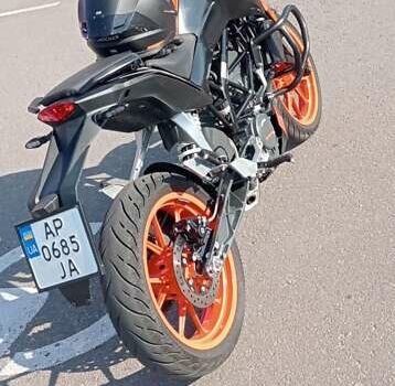 КТМ 200 Duke, объемом двигателя 0.2 л и пробегом 6 тыс. км за 3150 $, фото 14 на Automoto.ua