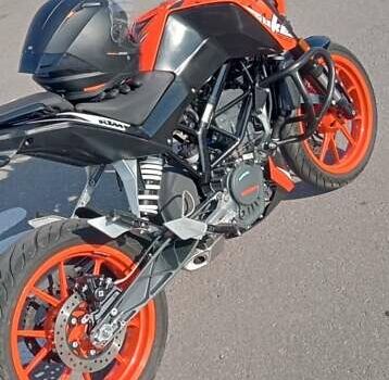 КТМ 200 Duke, объемом двигателя 0.2 л и пробегом 6 тыс. км за 3150 $, фото 8 на Automoto.ua