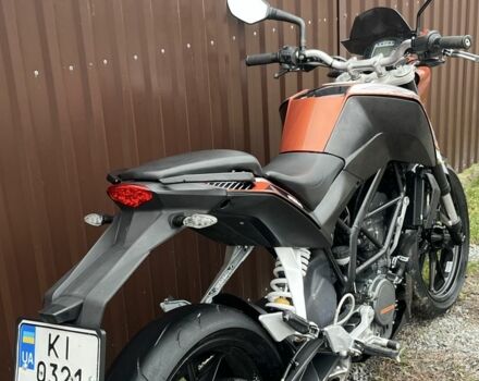 КТМ 200 Duke, объемом двигателя 0.2 л и пробегом 0 тыс. км за 1800 $, фото 5 на Automoto.ua