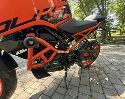 КТМ 200 Duke 2020 в Кельменцах на Automoto.ua КТМ 200 Duke, объемом двигателя 0.2 л и пробегом 0 тыс. км за 2700 $, фото 4 на Automoto.ua