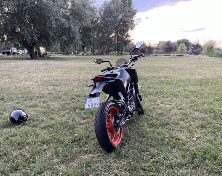 КТМ 200 Duke, объемом двигателя 0.2 л и пробегом 0 тыс. км за 2500 $, фото 3 на Automoto.ua