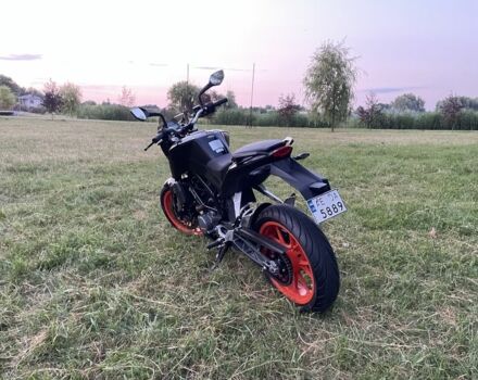 КТМ 200 Duke, объемом двигателя 0.2 л и пробегом 0 тыс. км за 2500 $, фото 4 на Automoto.ua