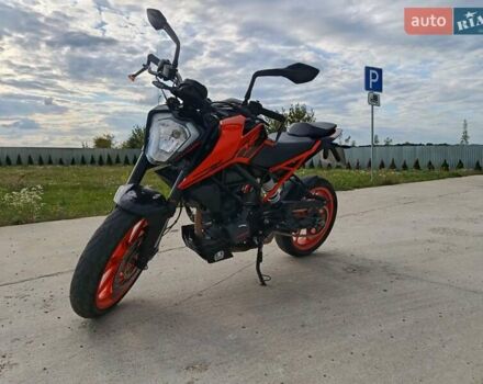 Оранжевый КТМ 200 Duke, объемом двигателя 0.2 л и пробегом 22 тыс. км за 3500 $, фото 2 на Automoto.ua