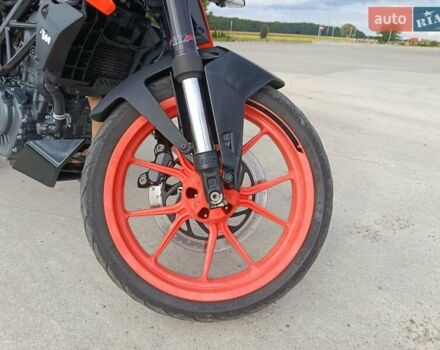Оранжевый КТМ 200 Duke, объемом двигателя 0.2 л и пробегом 22 тыс. км за 3500 $, фото 14 на Automoto.ua