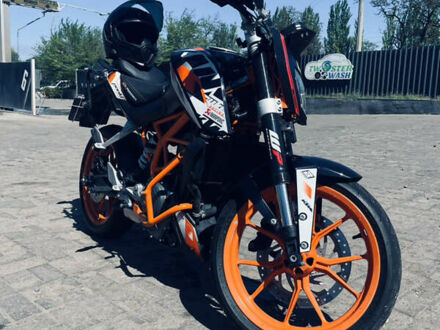 КТМ 250 Duke 2015 в Краматорске на Automoto.ua КТМ 250 Duke, объемом двигателя 0.25 л и пробегом 23 тыс. км за 2600 $, фото 1 на Automoto.ua