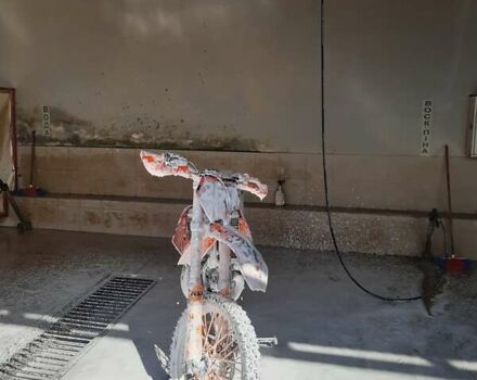 КТМ 250 SX-F 2005 в Рахове на Automoto.ua КТМ 250 SX-F, объемом двигателя 0 л и пробегом 0 тыс. км за 2700 $, фото 1 на Automoto.ua