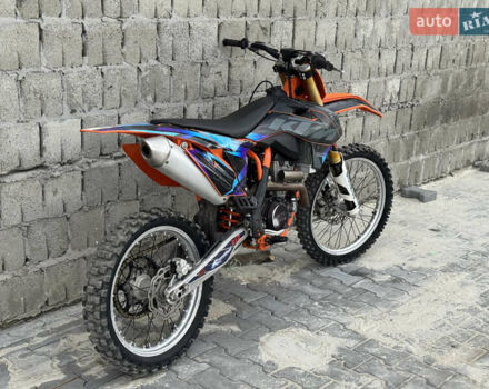 КТМ 250 SX-F, объемом двигателя 0.25 л и пробегом 1 тыс. км за 3400 $, фото 1 на Automoto.ua