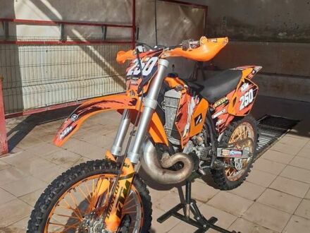 КТМ 250 SX-F 2005 в Рахове на Automoto.ua КТМ 250 SX-F, объемом двигателя 0 л и пробегом 1 тыс. км за 2700 $, фото 1 на Automoto.ua