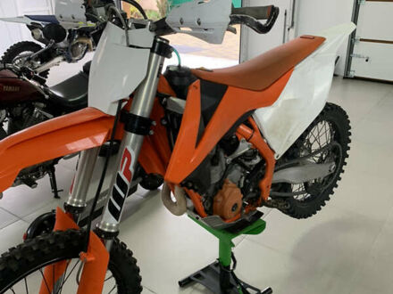 КТМ 250 SX-F 2018 в Львове на Automoto.ua КТМ 250 SX-F, объемом двигателя 0.25 л и пробегом 2 тыс. км за 3600 $, фото 1 на Automoto.ua