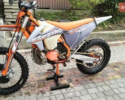 КТМ 300 EXC, объемом двигателя 0 л и пробегом 300 тыс. км за 8200 $, фото 3 на Automoto.ua