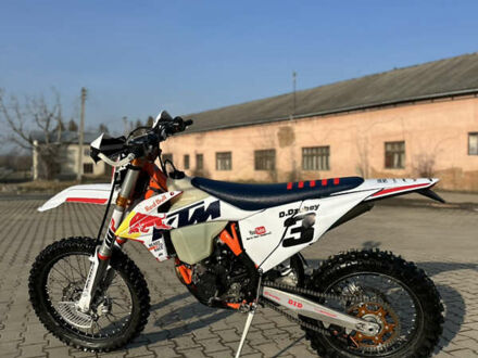 КТМ 350 EXC-F 2023 у Косове на Automoto.ua Білий КТМ 350 EXC-F, об'ємом двигуна 0.35 л та пробігом 4 тис. км за 9999 $, фото 1 на Automoto.ua