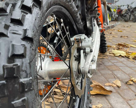 КТМ 350 EXC-F 2023 у Вінниці на Automoto.ua КТМ 350 EXC-F, об'ємом двигуна 0 л та пробігом 1 тис. км за 14500 $, фото 5 на Automoto.ua