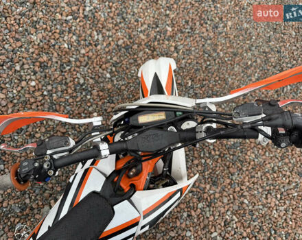 КТМ 350 EXC-F 2012 у Києві на Automoto.ua Помаранчевий КТМ 350 EXC-F, об'ємом двигуна 0.35 л та пробігом 3 тис. км за 4200 $, фото 4 на Automoto.ua
