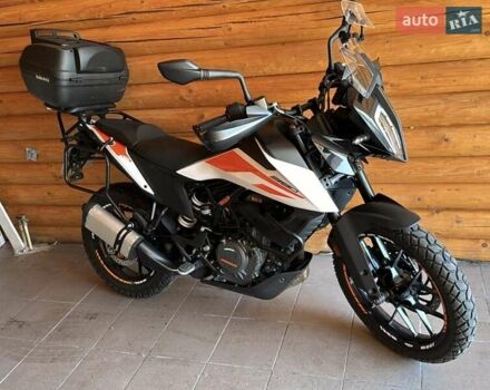 Белый КТМ 390 Adventure, объемом двигателя 0.37 л и пробегом 7 тыс. км за 6000 $, фото 4 на Automoto.ua