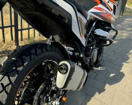 КТМ 390 Adventure, объемом двигателя 0.39 л и пробегом 22 тыс. км за 4900 $, фото 4 на Automoto.ua
