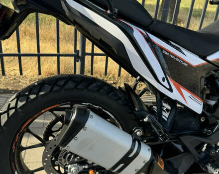 КТМ 390 Adventure, объемом двигателя 0.39 л и пробегом 22 тыс. км за 4900 $, фото 3 на Automoto.ua