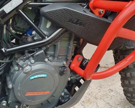 Оранжевый КТМ 390 Adventure, объемом двигателя 0.37 л и пробегом 20 тыс. км за 4600 $, фото 18 на Automoto.ua