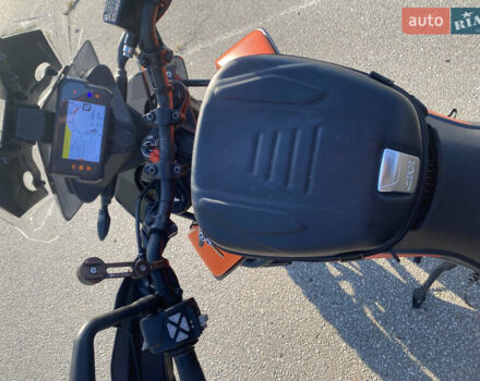 КТМ 390 Adventure 2020 у Харкові на Automoto.ua Помаранчевий КТМ 390 Adventure, об'ємом двигуна 0.37 л та пробігом 18 тис. км за 5000 $, фото 4 на Automoto.ua