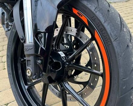 Білий КТМ 390 Duke, об'ємом двигуна 0.4 л та пробігом 1 тис. км за 5500 $, фото 8 на Automoto.ua