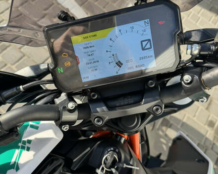 Белый КТМ 390 Duke, объемом двигателя 0.37 л и пробегом 3 тыс. км за 5400 $, фото 8 на Automoto.ua