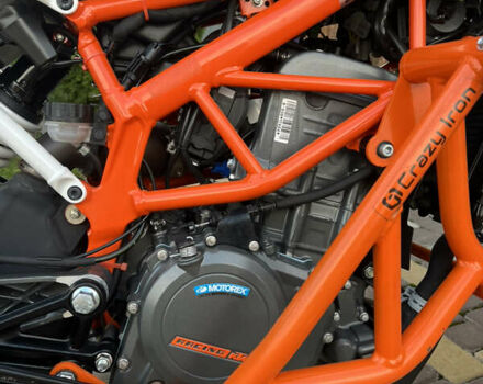 КТМ 390 Duke 2020 в Снятине на Automoto.ua Черный КТМ 390 Duke, объемом двигателя 0.39 л и пробегом 4 тыс. км за 5150 $, фото 5 на Automoto.ua