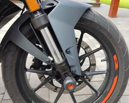 КТМ 390 Duke 2023 в Львове на Automoto.ua Черный КТМ 390 Duke, объемом двигателя 0.37 л и пробегом 5 тыс. км за 5800 $, фото 13 на Automoto.ua
