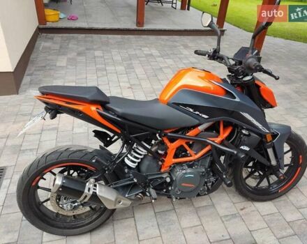 КТМ 390 Duke 2023 в Львове на Automoto.ua Черный КТМ 390 Duke, объемом двигателя 0.37 л и пробегом 5 тыс. км за 5800 $, фото 2 на Automoto.ua