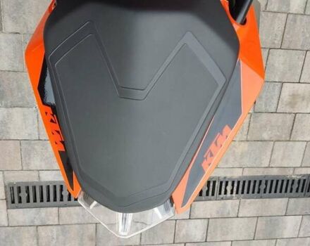 КТМ 390 Duke 2023 в Львове на Automoto.ua Черный КТМ 390 Duke, объемом двигателя 0.37 л и пробегом 5 тыс. км за 5800 $, фото 11 на Automoto.ua
