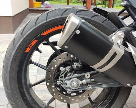 КТМ 390 Duke 2023 в Львове на Automoto.ua Черный КТМ 390 Duke, объемом двигателя 0.37 л и пробегом 5 тыс. км за 5800 $, фото 14 на Automoto.ua