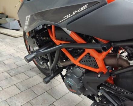 КТМ 390 Duke 2023 в Львове на Automoto.ua Черный КТМ 390 Duke, объемом двигателя 0.37 л и пробегом 5 тыс. км за 5800 $, фото 10 на Automoto.ua